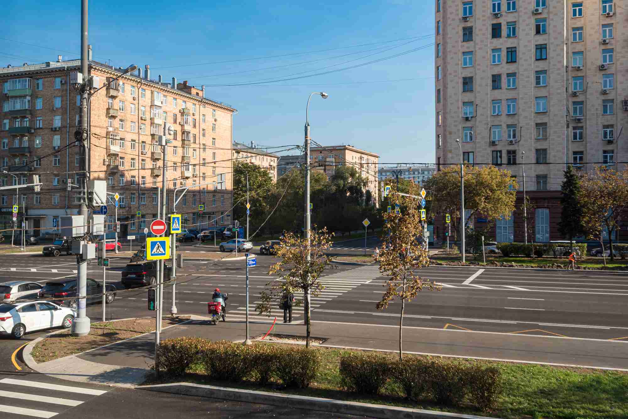 Близко от дома "Апартаменты в Хамовниках"