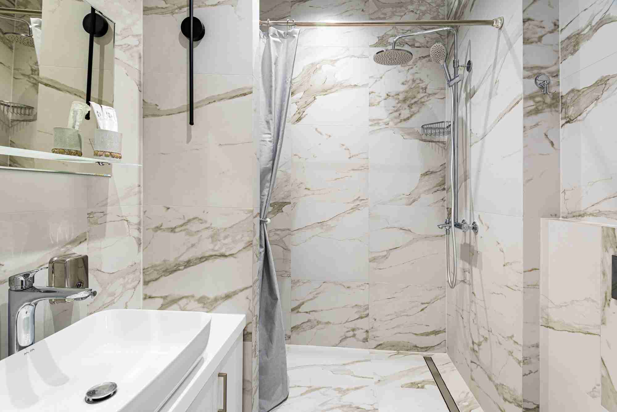 Bathroom "Apartments in the residential complex of Chkalov on Kursk Station Square"