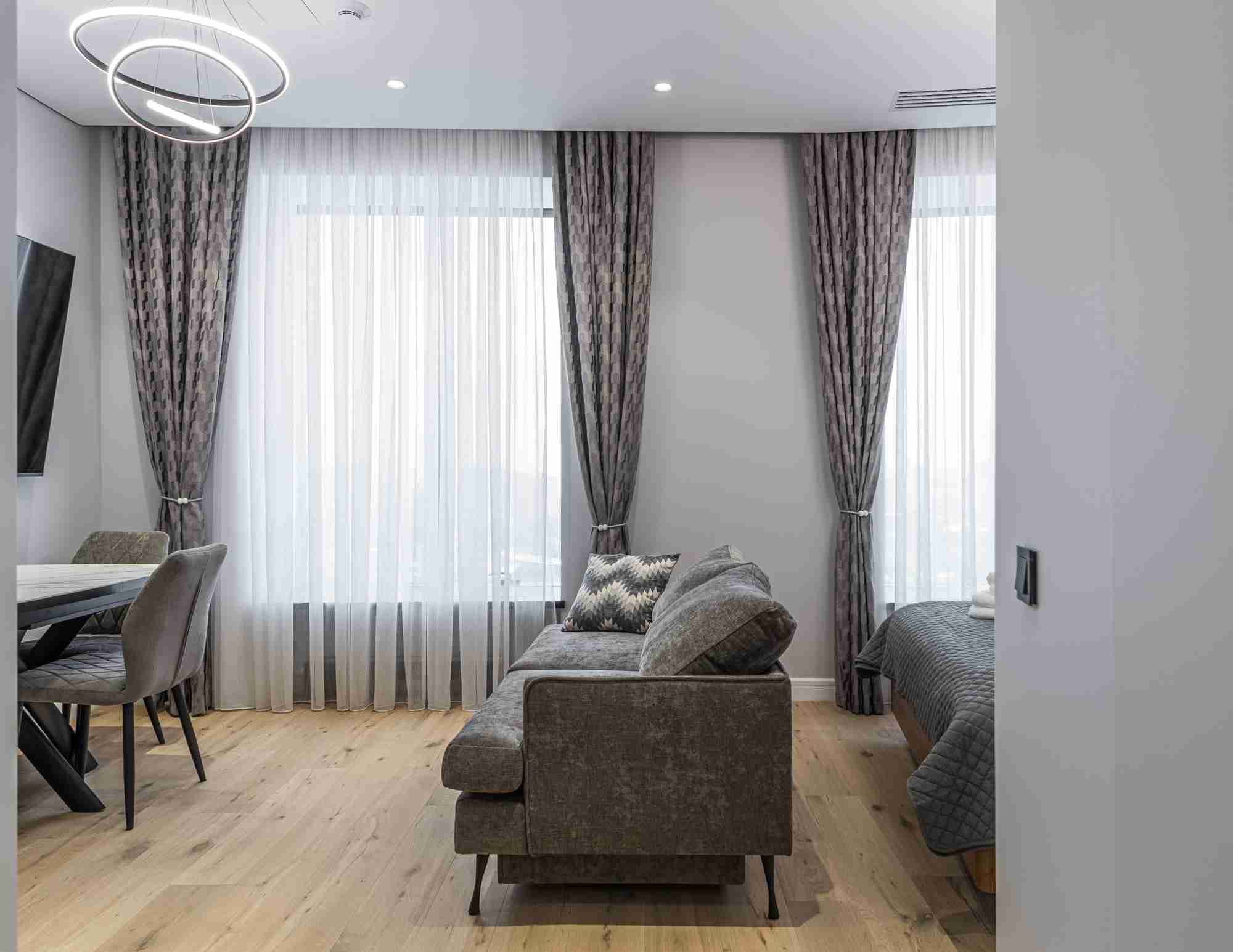 Interior photos "Apartments in the residential complex of Chkalov on Kursk Station Square"