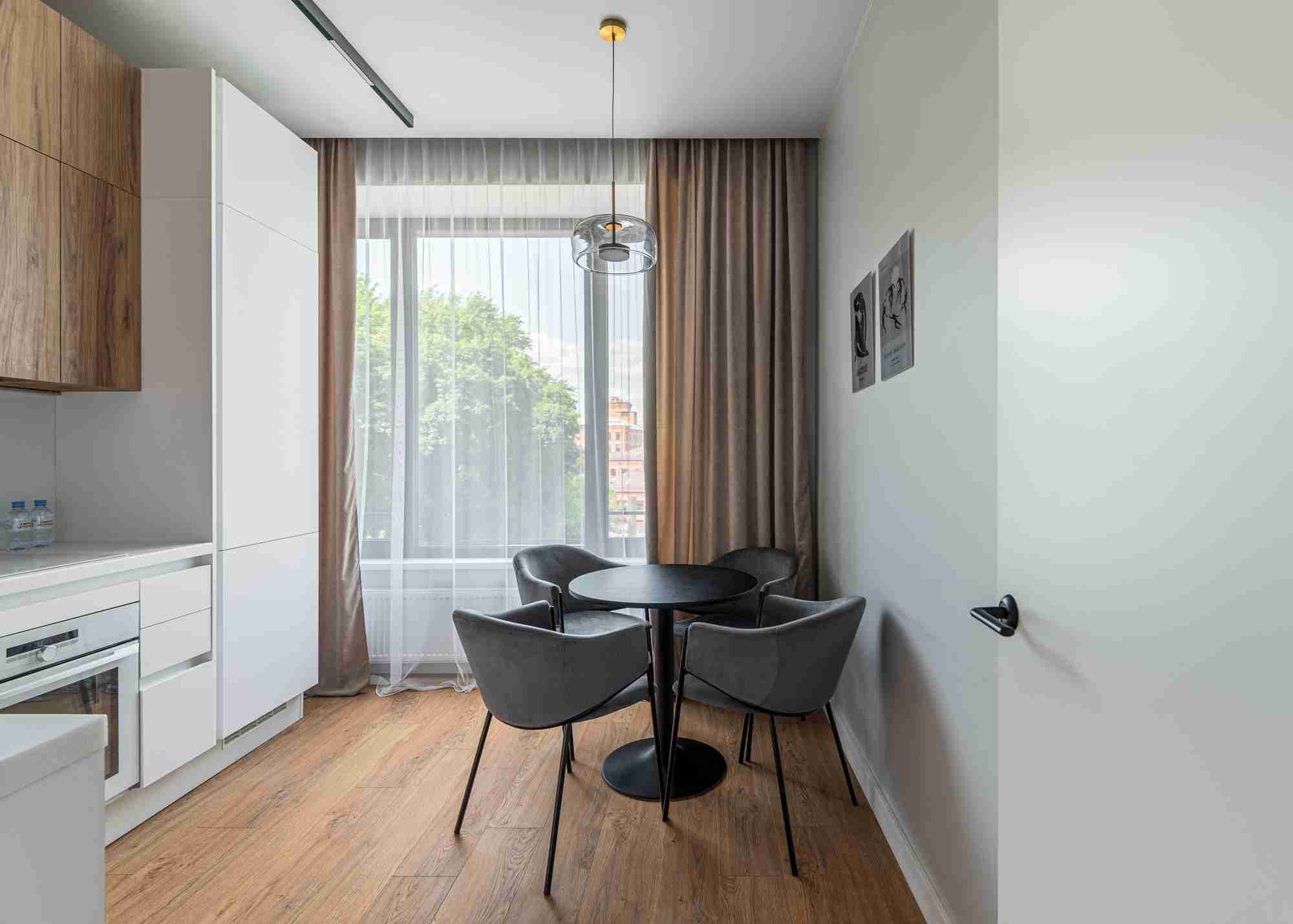 Interior photos "None"