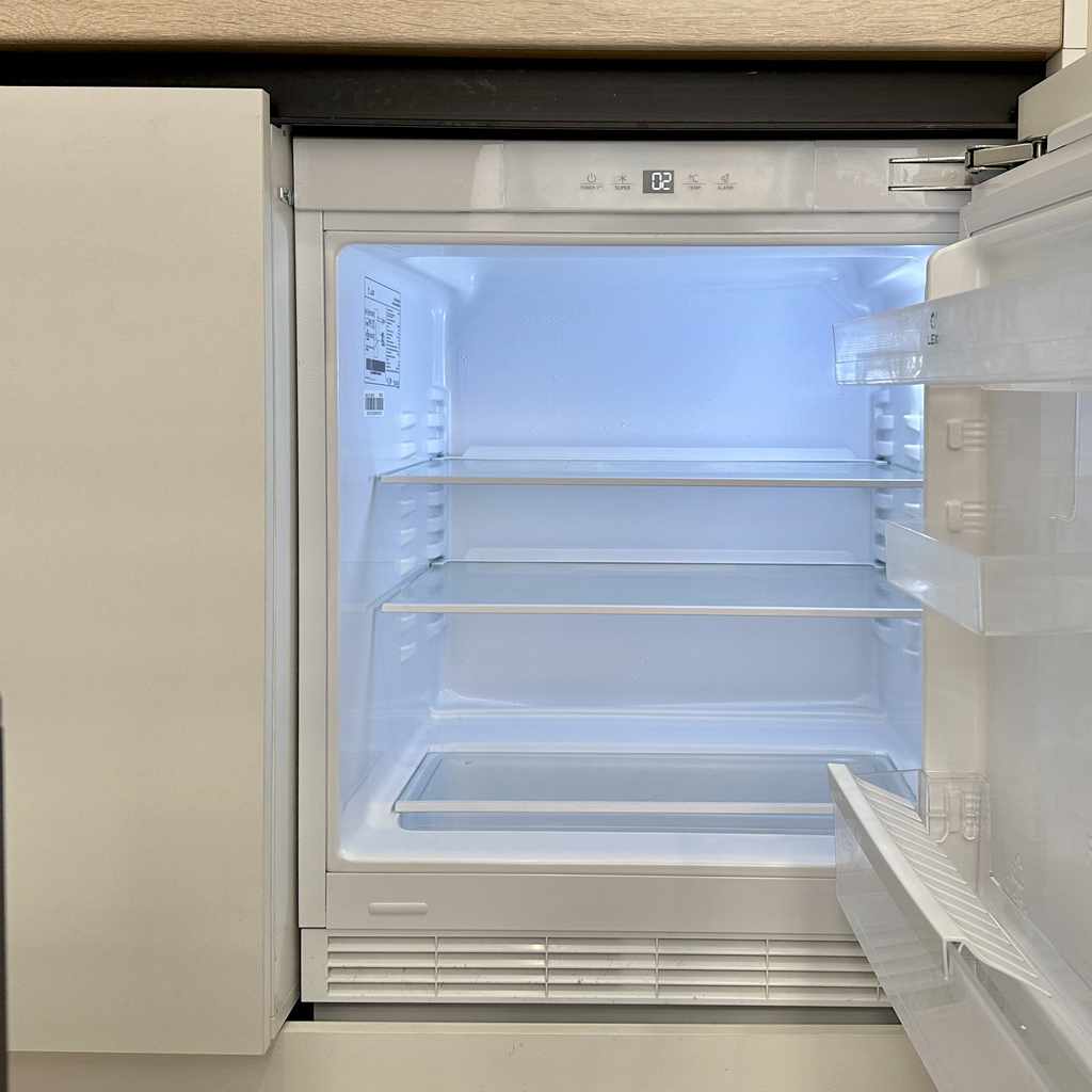 Interior photos "Cozy studio at the Belorussky station"