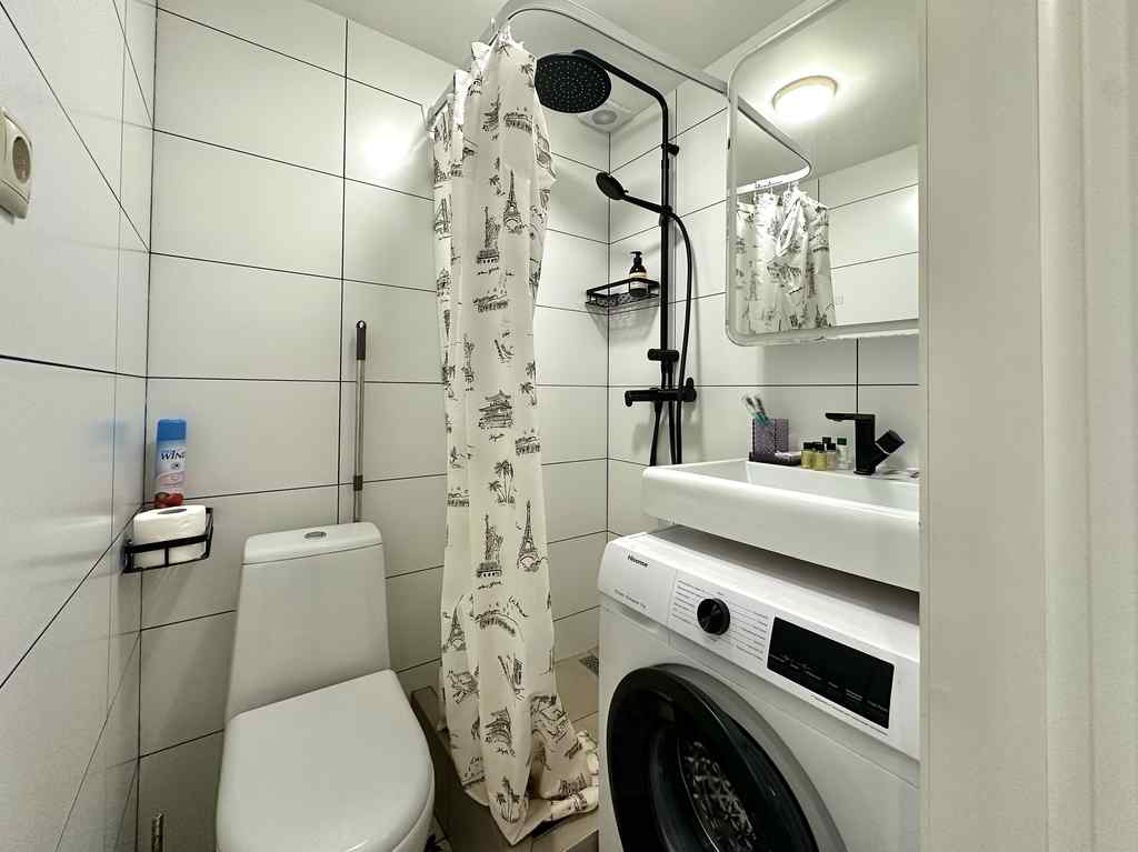 Interior photos "Cozy studio at the Belorussky station"