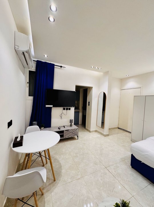 Interior photos "None"