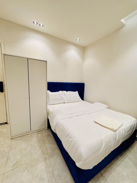 Interior photos "None"