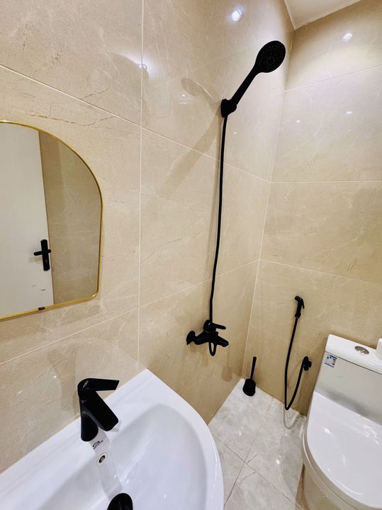 Interior photos "None"