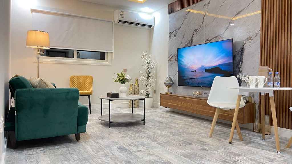 Interior photos "None"