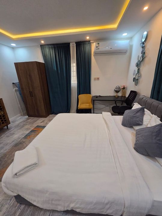 Interior photos "None"