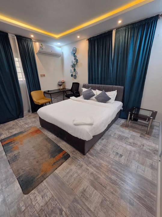 Interior photos "None"