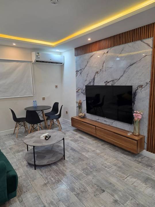 Interior photos "None"