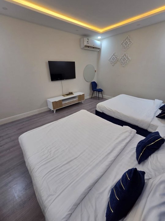 Interior photos "None"