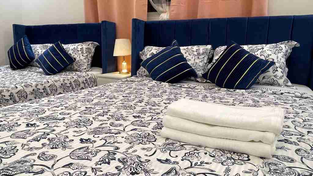 Interior photos "None"