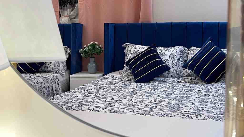 Interior photos "None"