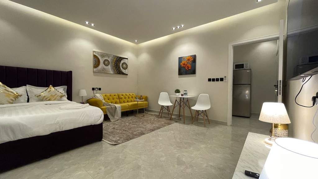 Interior photos "None"