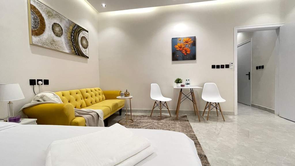 Interior photos "None"