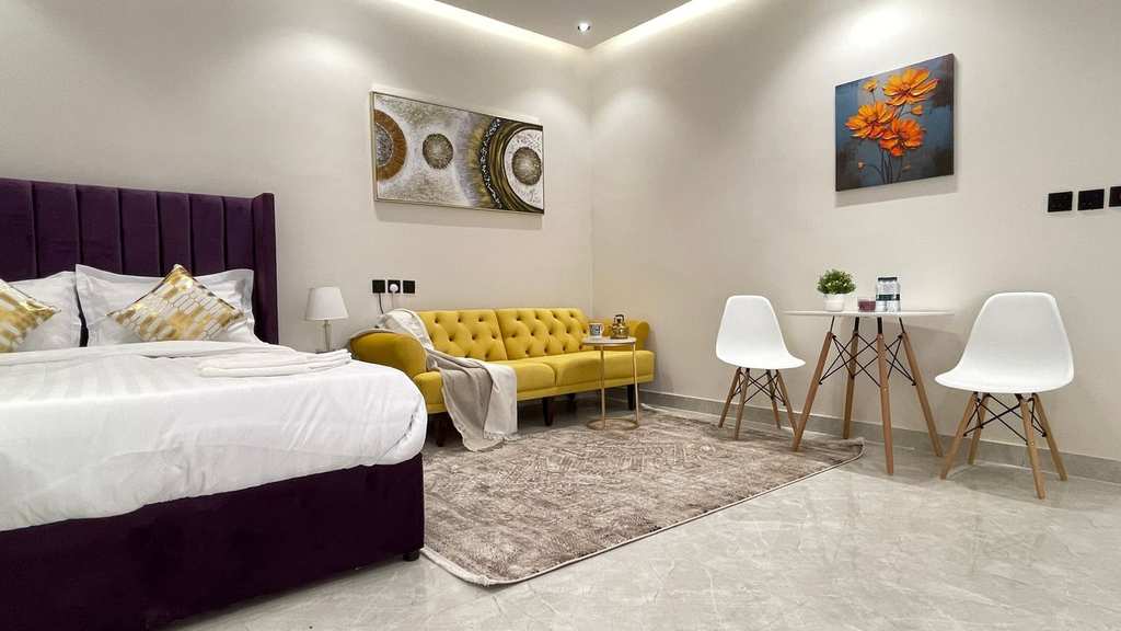 Interior photos "None"