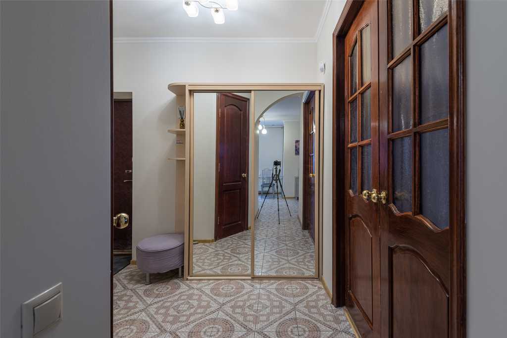 Interior photos "None"