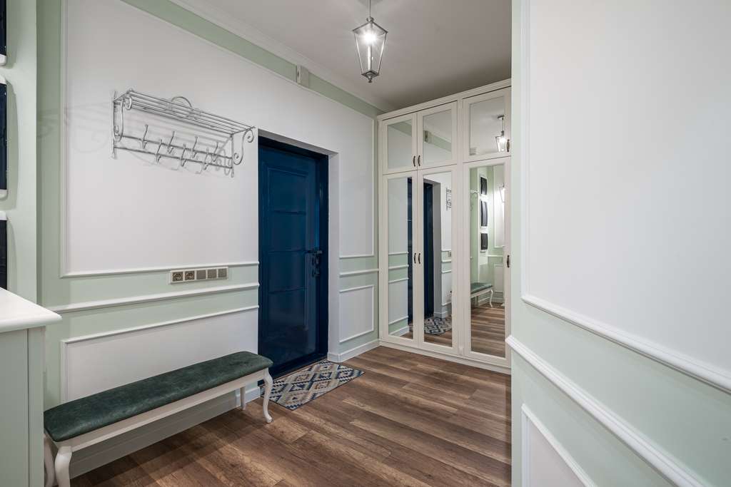 Interior photos "None"