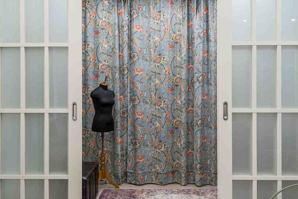 Interior photos "None"