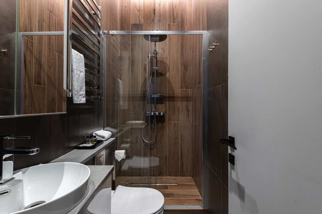 Interior photos "None"