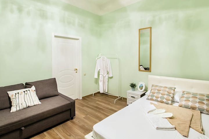Фотографии интерьера "Никитский бульвар 12, кв. 10"