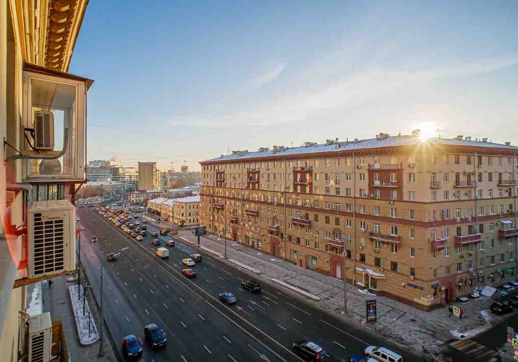 Близко от дома "Садовая-Черногрязская 11/2"