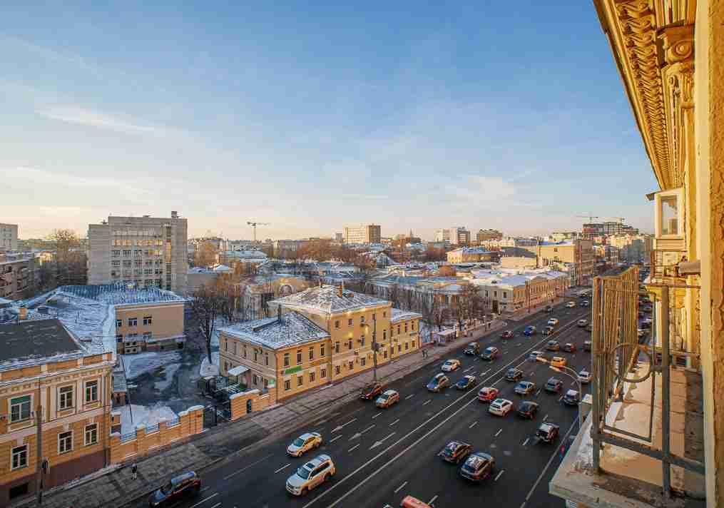 Близко от дома "Садовая-Черногрязская 11/2"