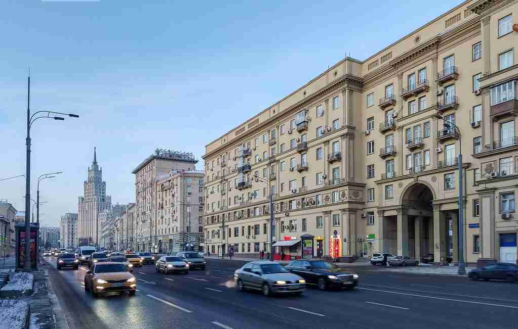 Вид снаружи "Садовая-Черногрязская 11/2"